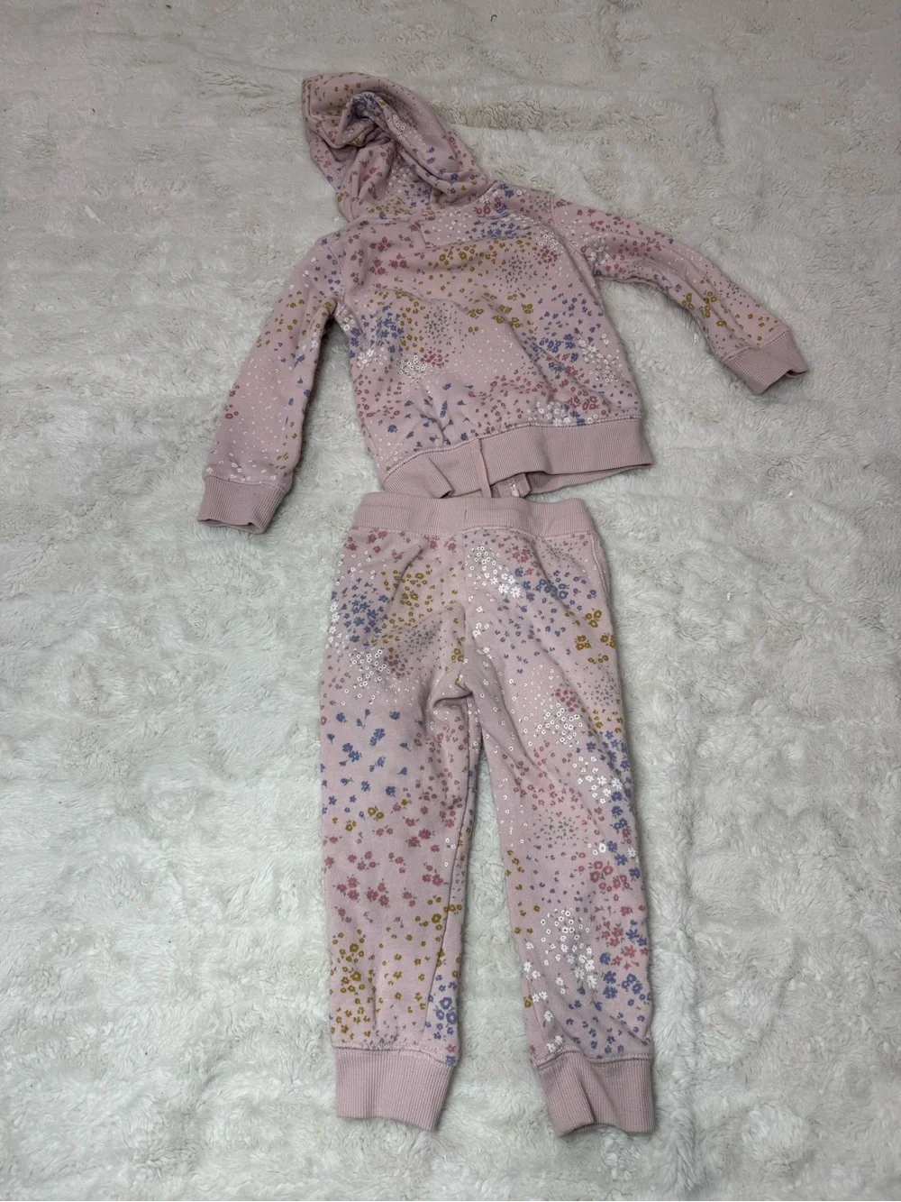 OshKosh Bgosh coordinating hooded
